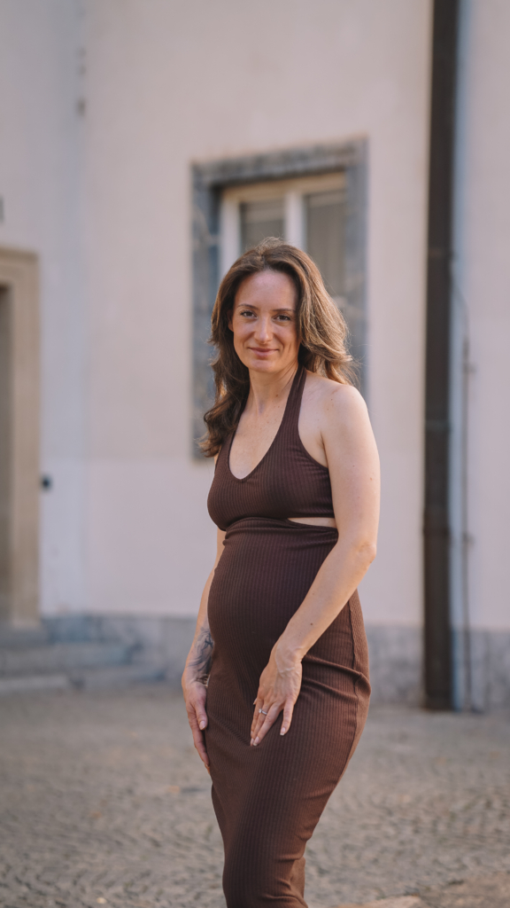 Fotoshooting schwangere Frau in Graz